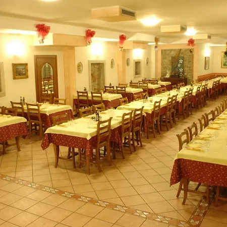 Ca Del Ponte *