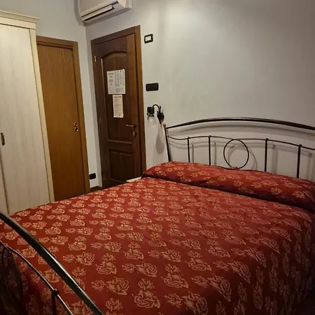 Ca Del Ponte Фермерський будинок Костермано